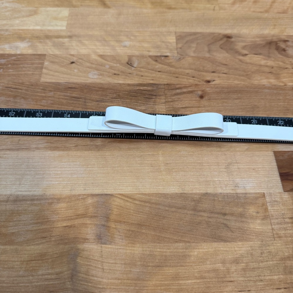 Vera Wang Bridal Off White Women Belt Bow Leather Crocus Belt Elegant Thin New - Picture 8 of 11